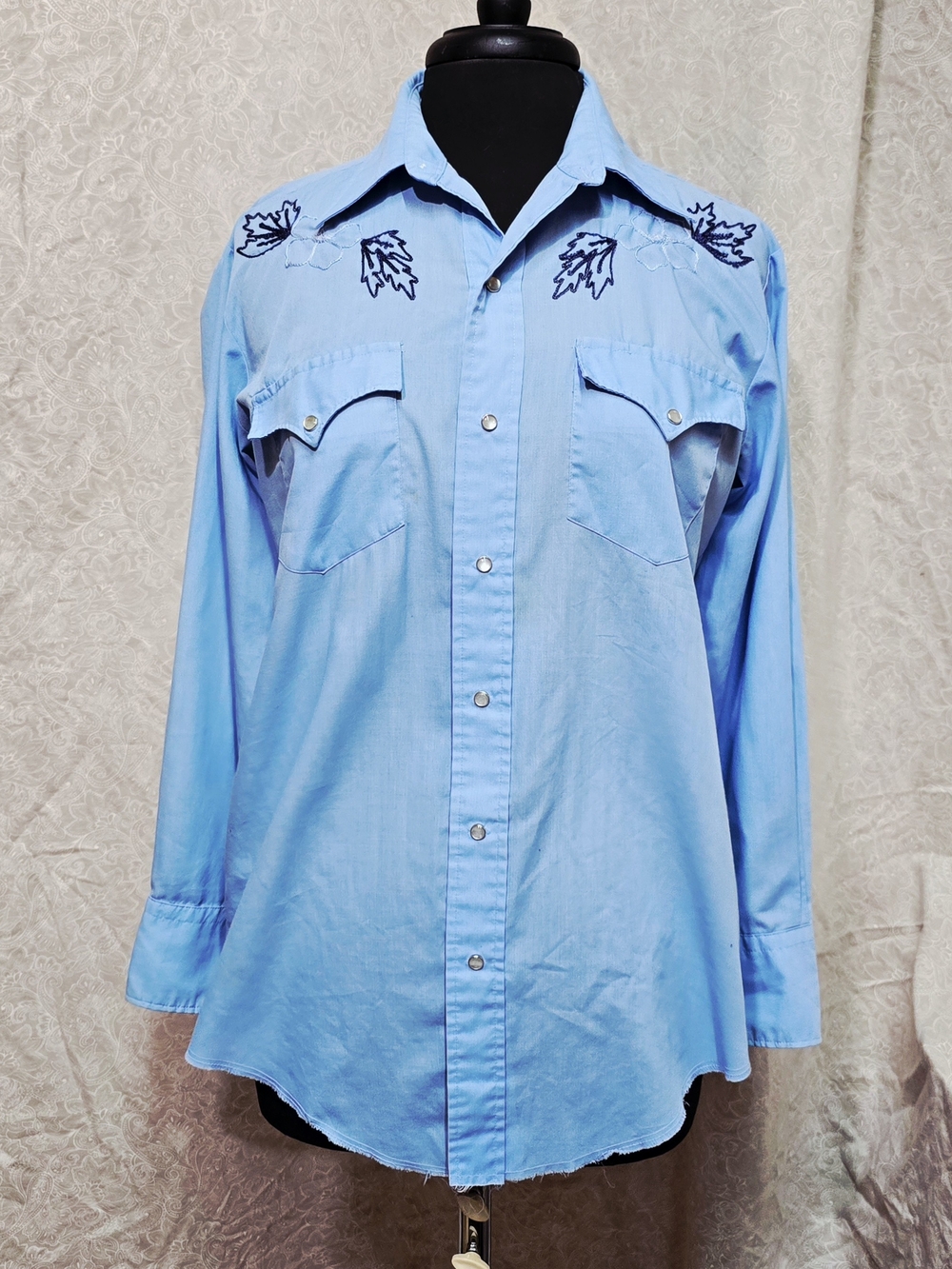Vtg 70s Western Fashions Embroidered Pearl Snap Shirt M Light Blue RARE HTF